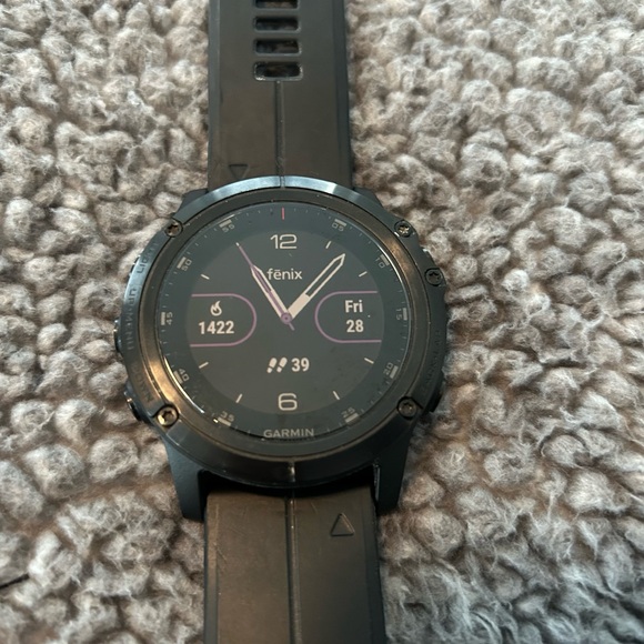 Garmin Fenix 5S Plus Black Smartwatch with Charger - Picture 4 of 4